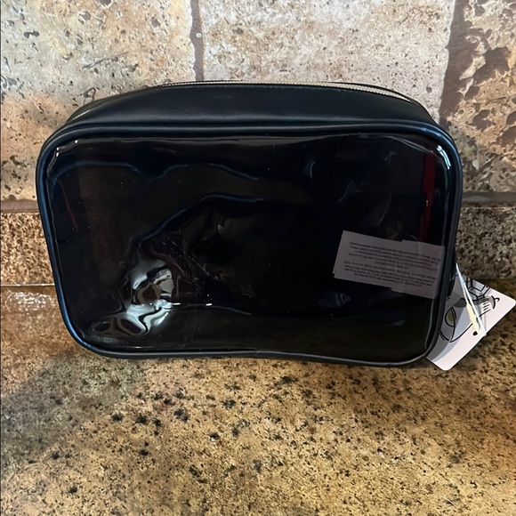 NWT Disney Pixar Incredibles Edna Mode Cosmetic Bag - Picture 3 of 6